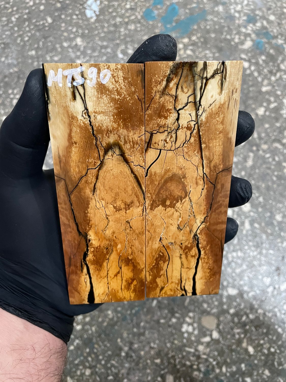 Mammoth tusk scales for knifehandle 5.35-1.85-0.47 inch MTS90