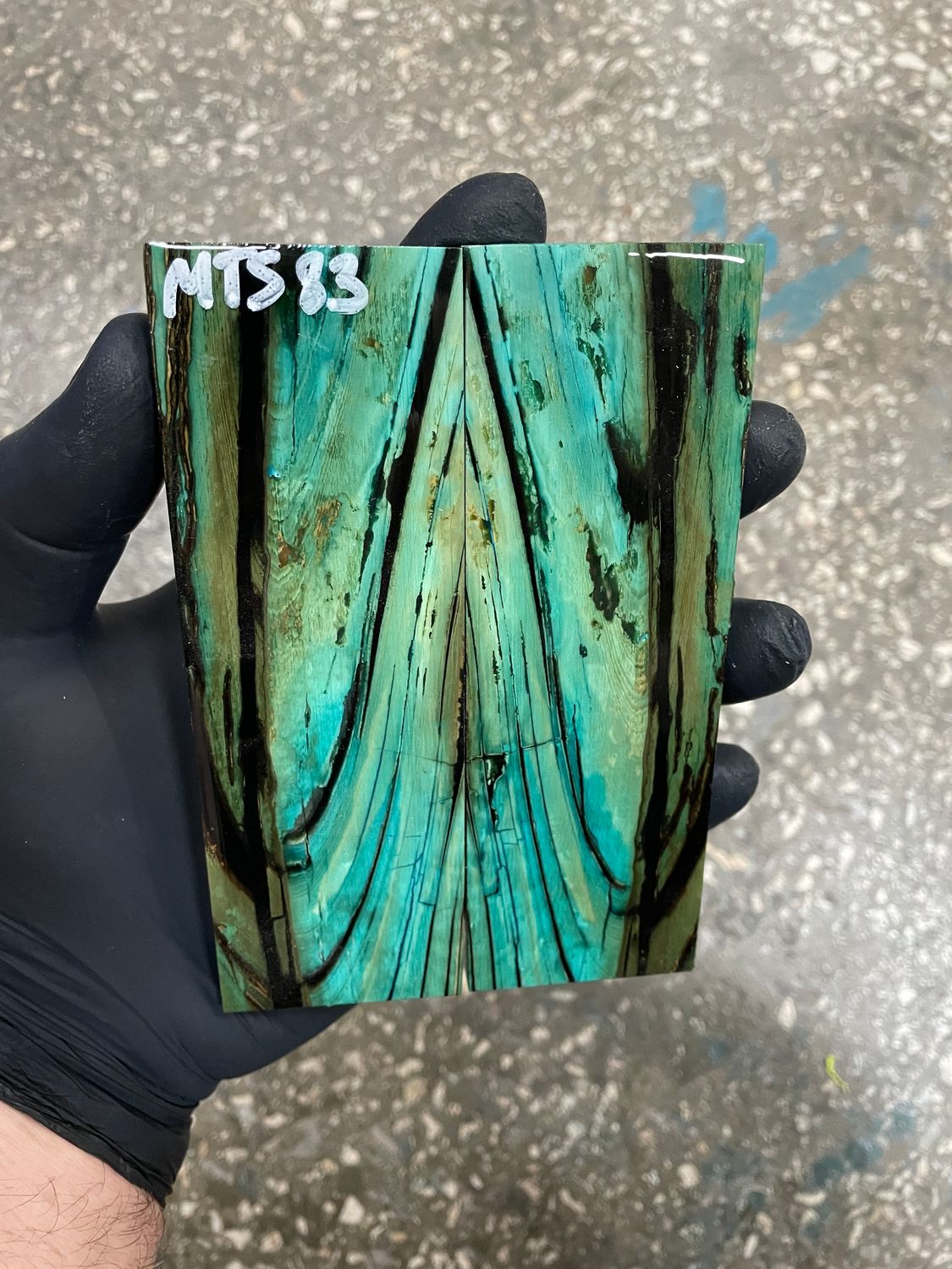 Mammoth tusk scales for knifehandle 5.31-1.81-0.43 inch MTS83