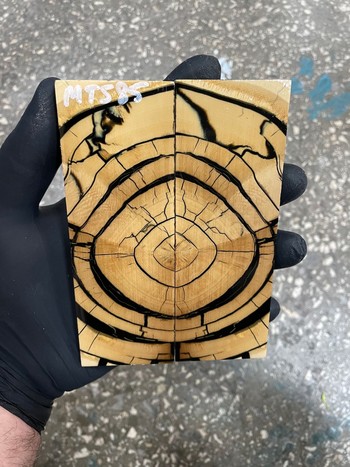 Mammoth tusk scales for knifehandle 5.19-1.85-0.47 inch MTS85