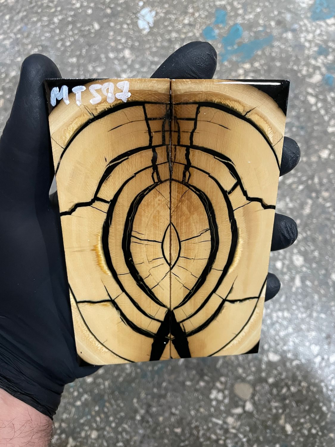 Mammoth tusk scales for knifehandle 5.23-1.85-0.47 inch MTS87