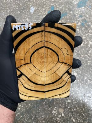 Mammoth tusk scales for knifehandle  5.19-1.81-0.39 inch MTS95