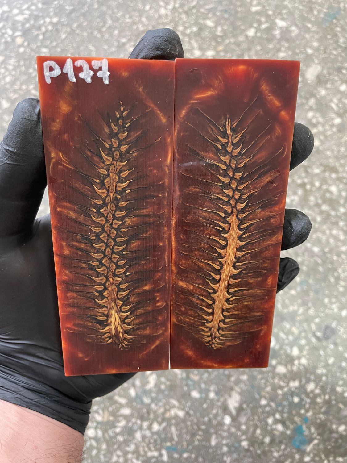 Pinecone in resin scales for knifehandle 5.19-1.73-0.43inch P177