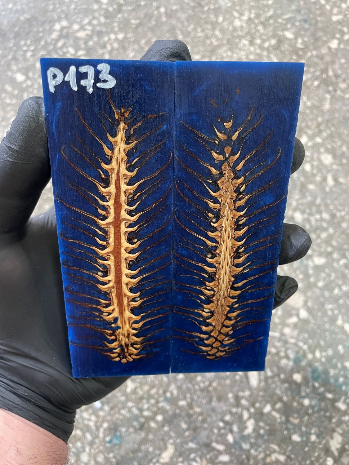 Pinecone in resin scales for knifehandle 5.19-1.73-0.43inch P173