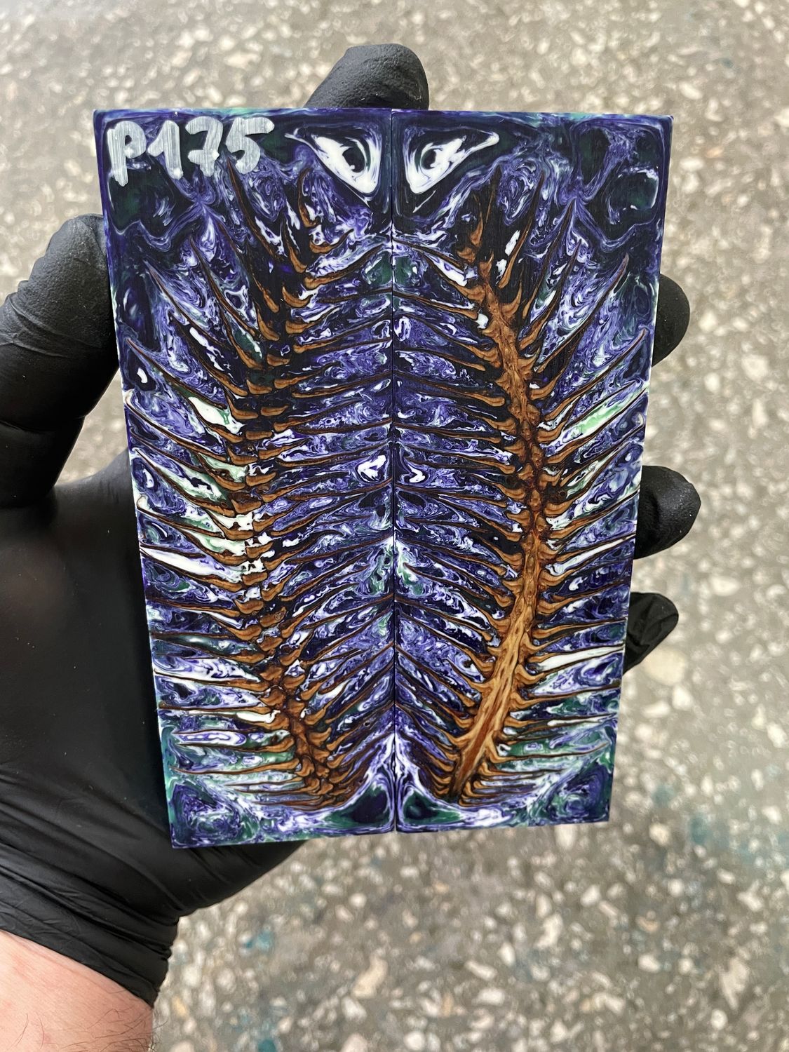 Pinecone in resin scales for knifehandle 5.19-1.73-0.43inch P175