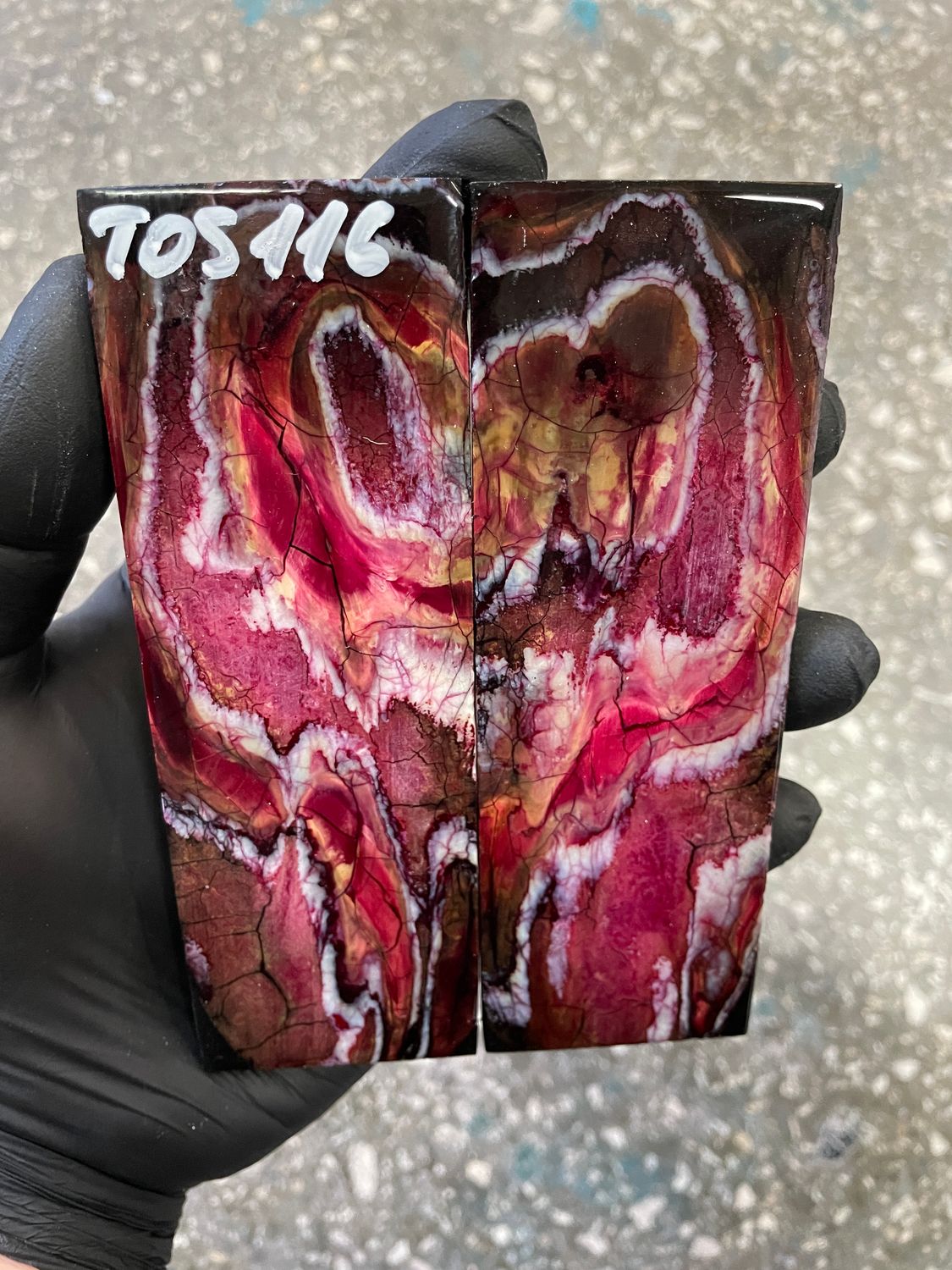 Mammoth tooth scales pair stabilized for knifehandl 5.15-1.73-0.39 inch TOS116