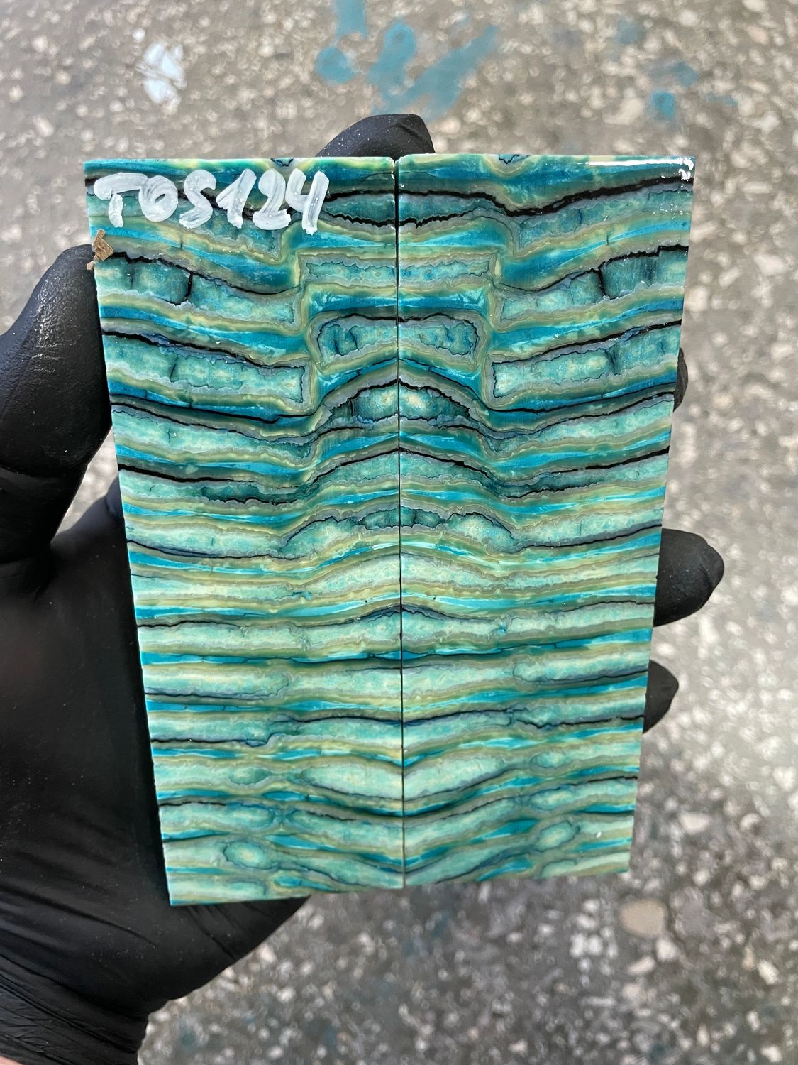 Mammoth tooth scales pair stabilized for knifehandl 5.19-1.77-0.43 inch TOS124