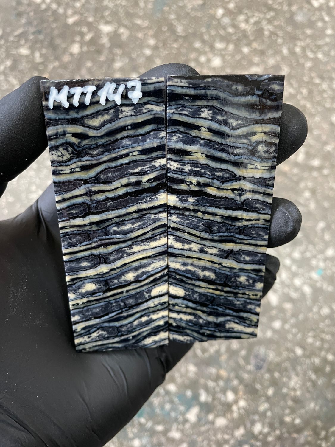 ​Mammoth tooth knife scales for pocket knifehandle 3.74-1.41-0.27 inch MTT147