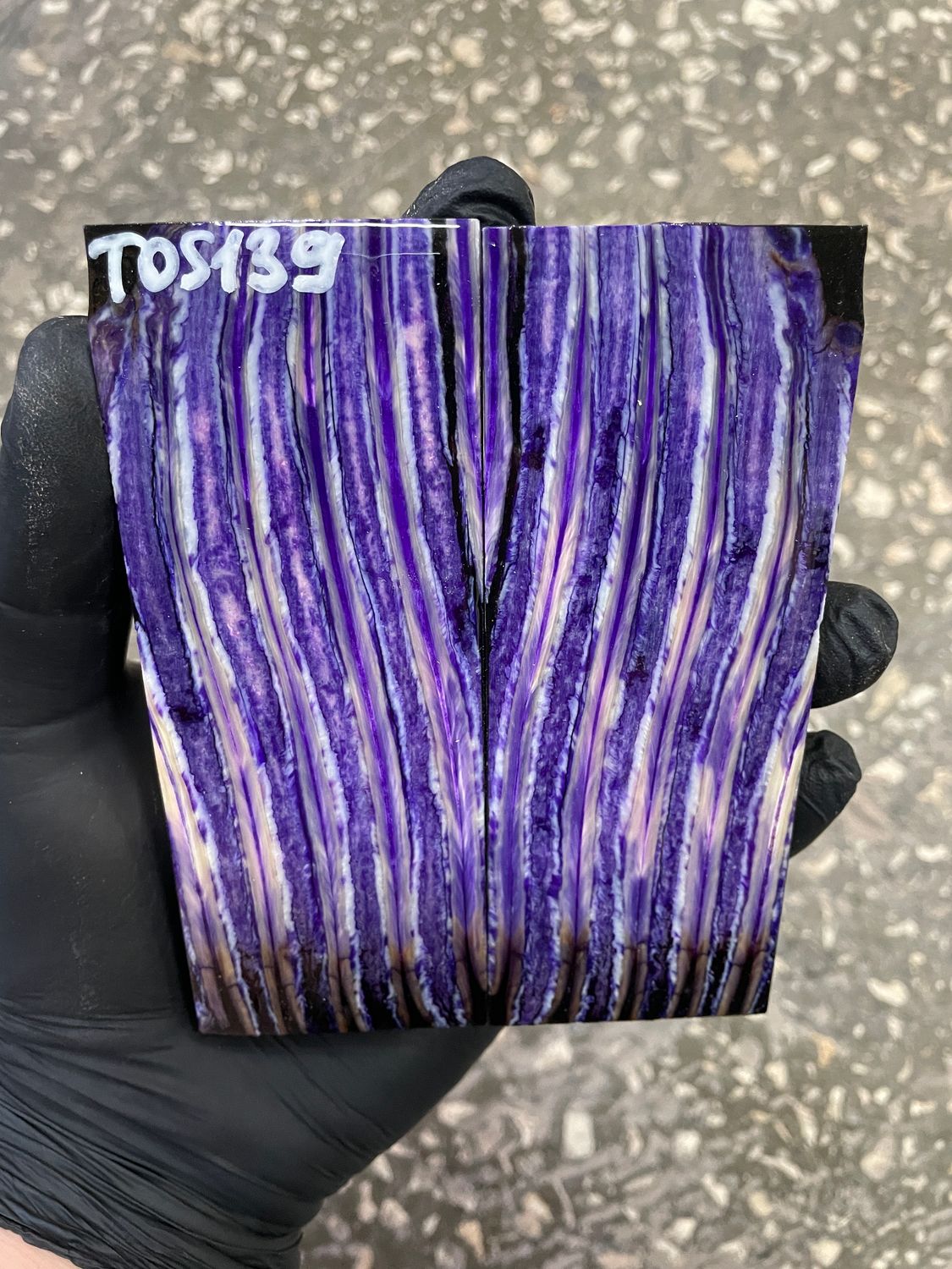 Mammoth tooth scales pair stabilized for knifehandl 4.84-1.92-0.43 inch TOS139