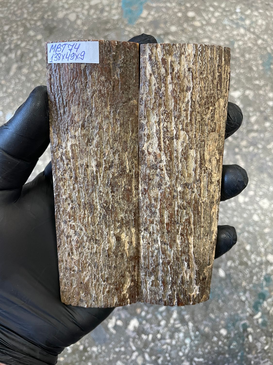 mammoth bark scales pair for knife handle MBT74