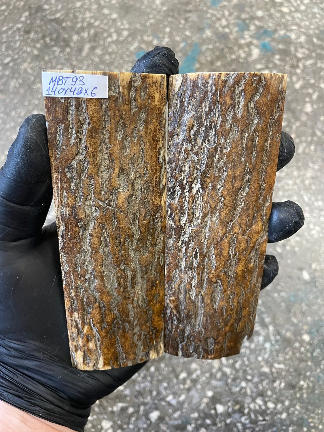 mammoth bark scales pair for knife handle MBT93