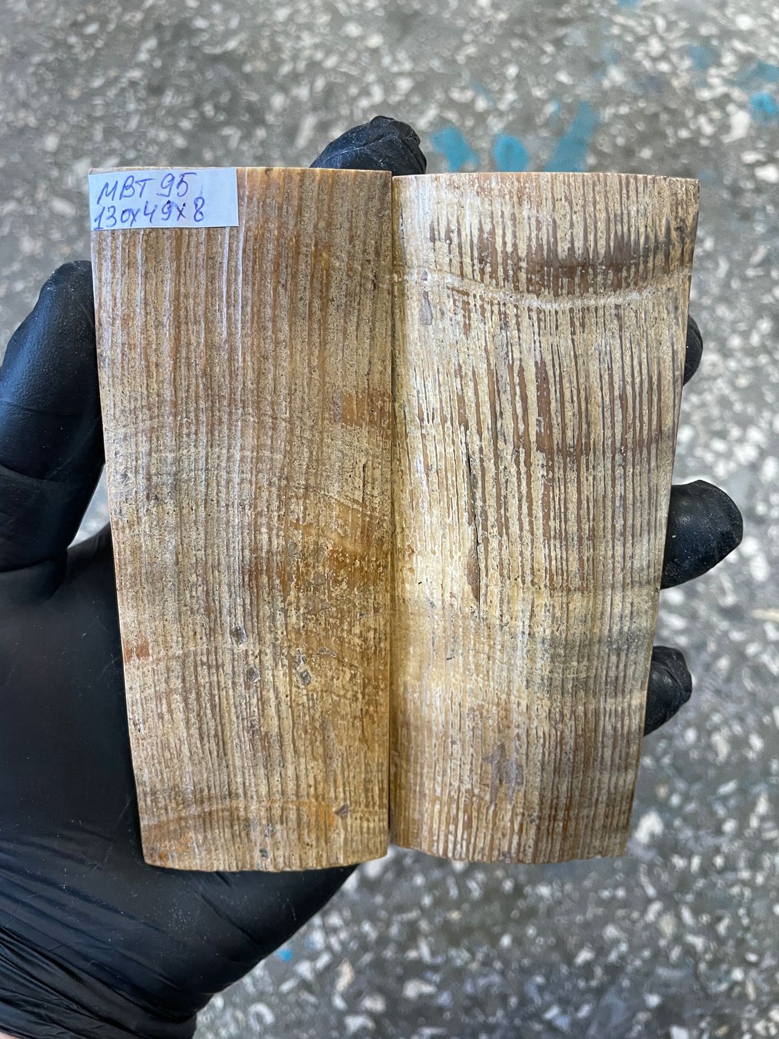 mammoth bark scales pair for knife handle MBT95