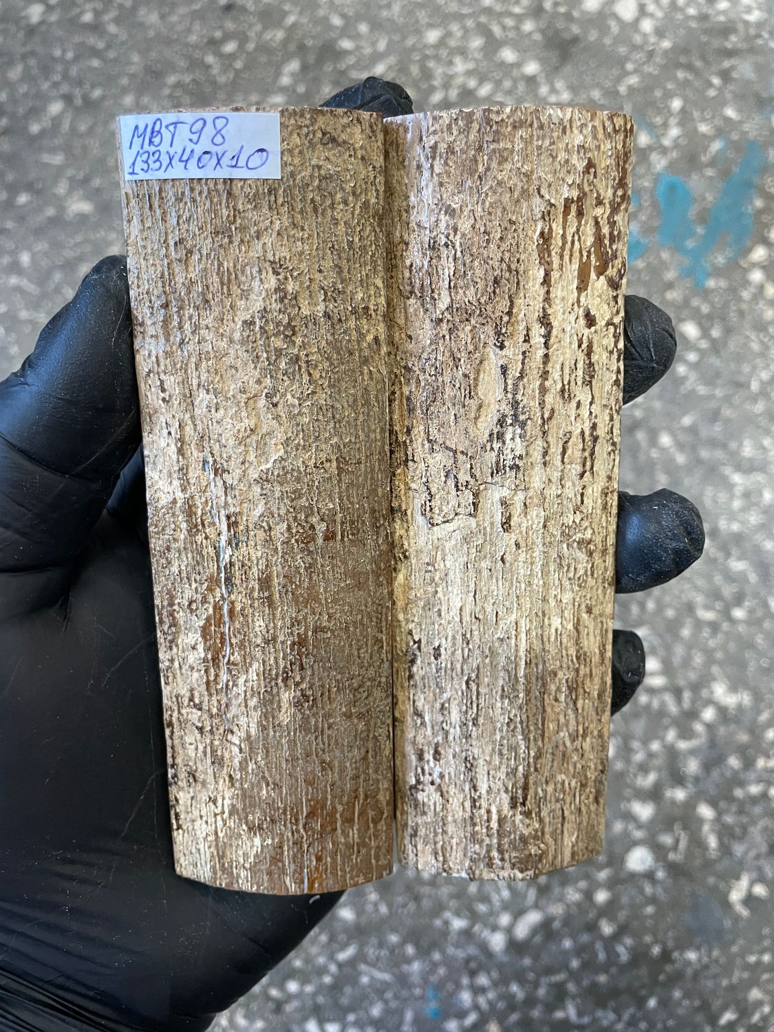 mammoth bark scales pair for knife handle MBT98