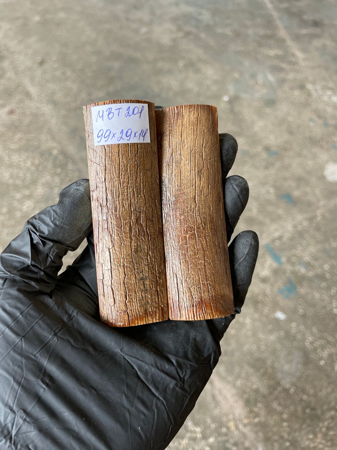 mammoth bark scales pair for knife handle MBT201