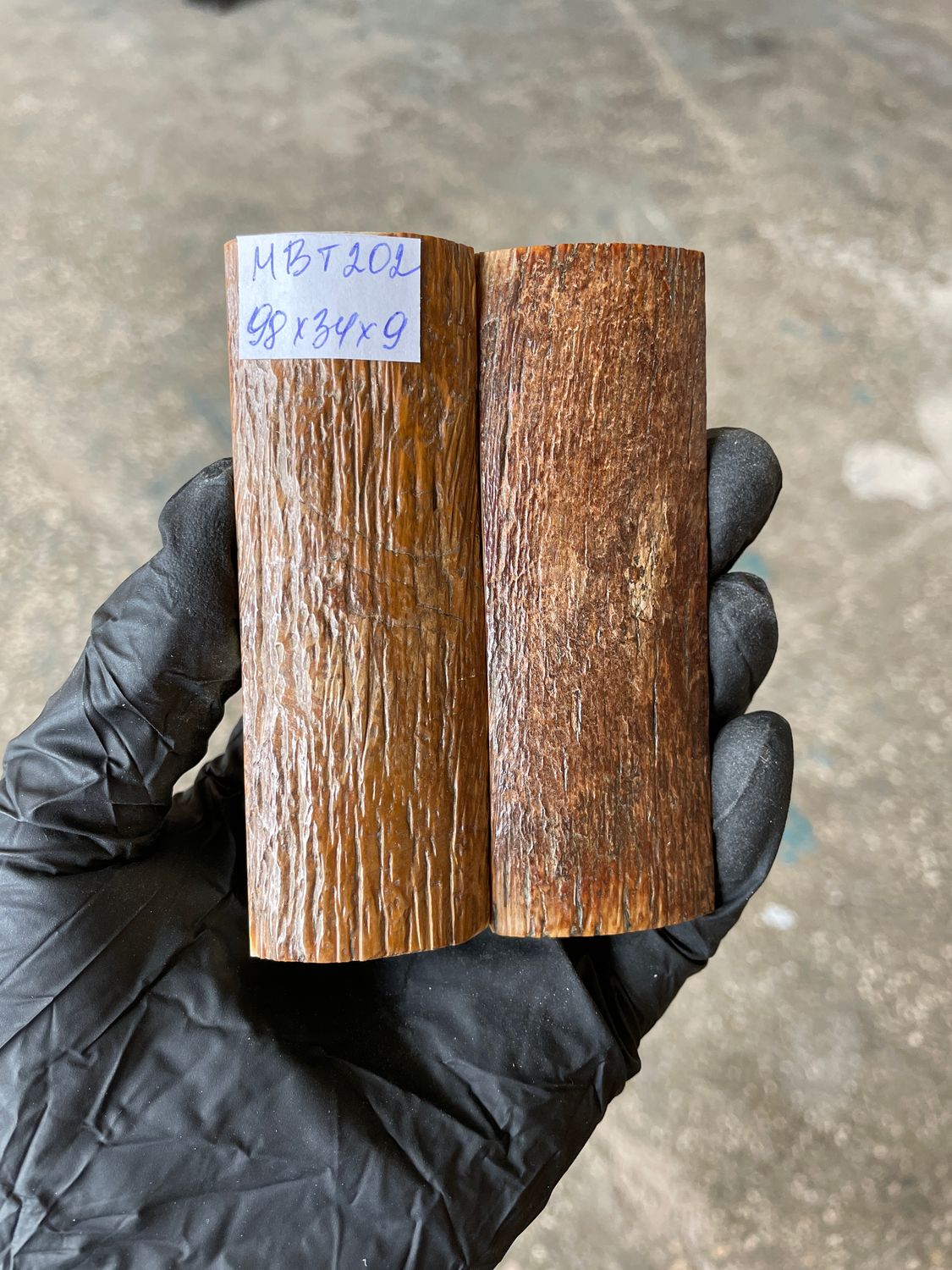 mammoth bark scales pair for knife handle MBT202