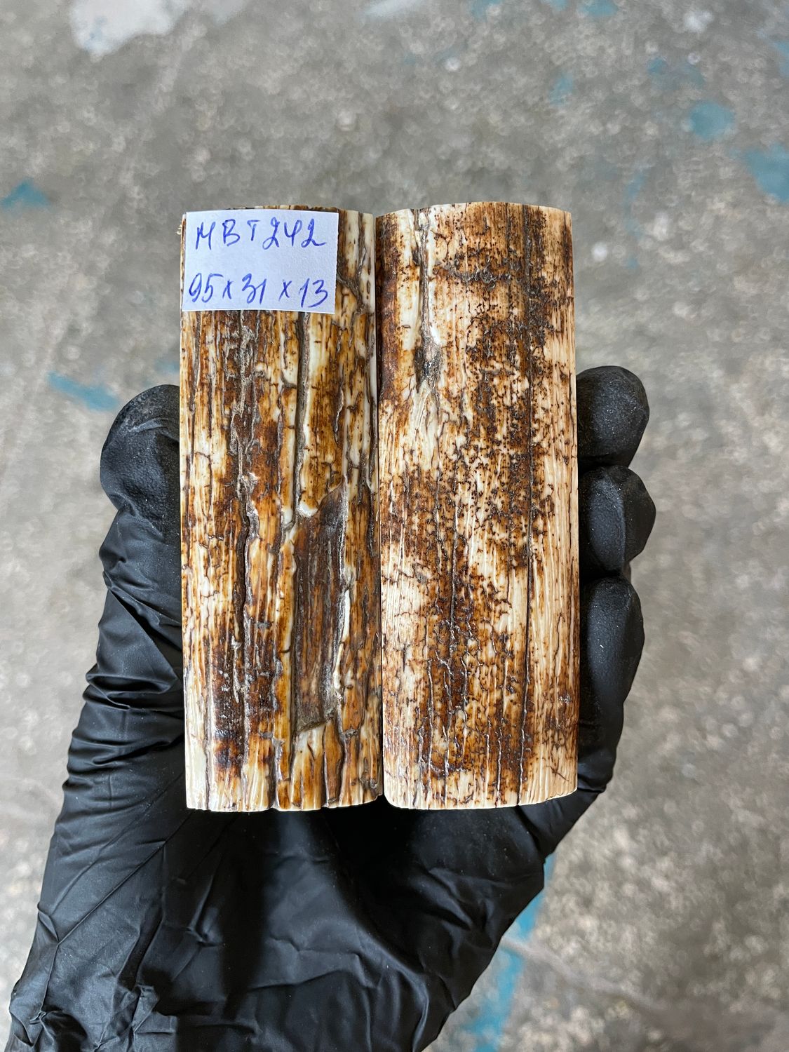 mammoth bark scales pair for knife handle MBT242
