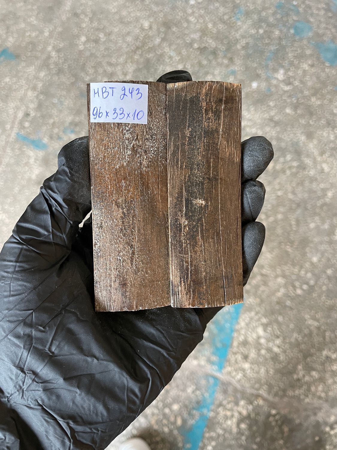 mammoth bark scales pair for knife handle MBT243