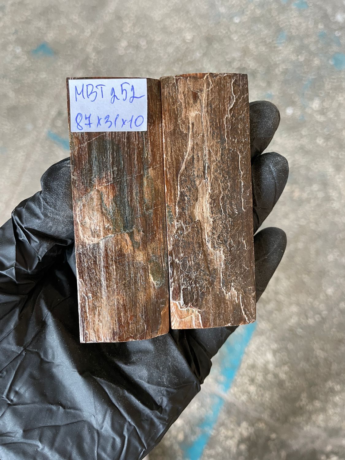mammoth bark scales pair for knife handle MBT252
