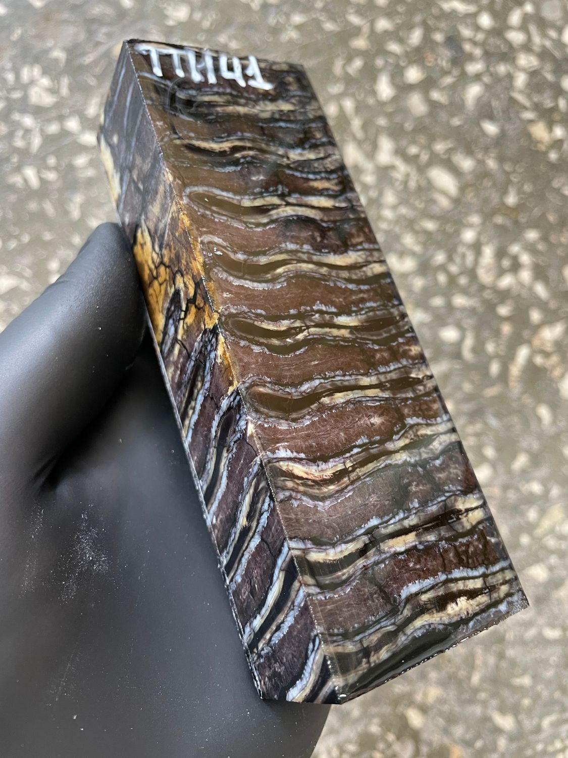 Mammoth Tooth Knife Block – Fossil Stabilized Handle Material 5.11-1.77-1.18 inch TTH41