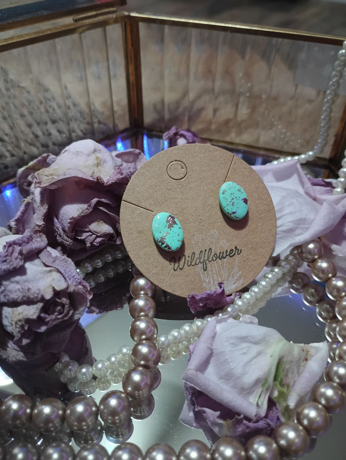 Oval Studs in Mint with Gold Leaf