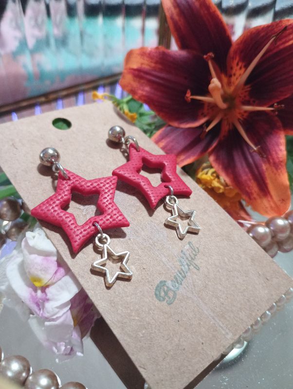 &quot;Proud to be an American&quot; Star Dangle in Red