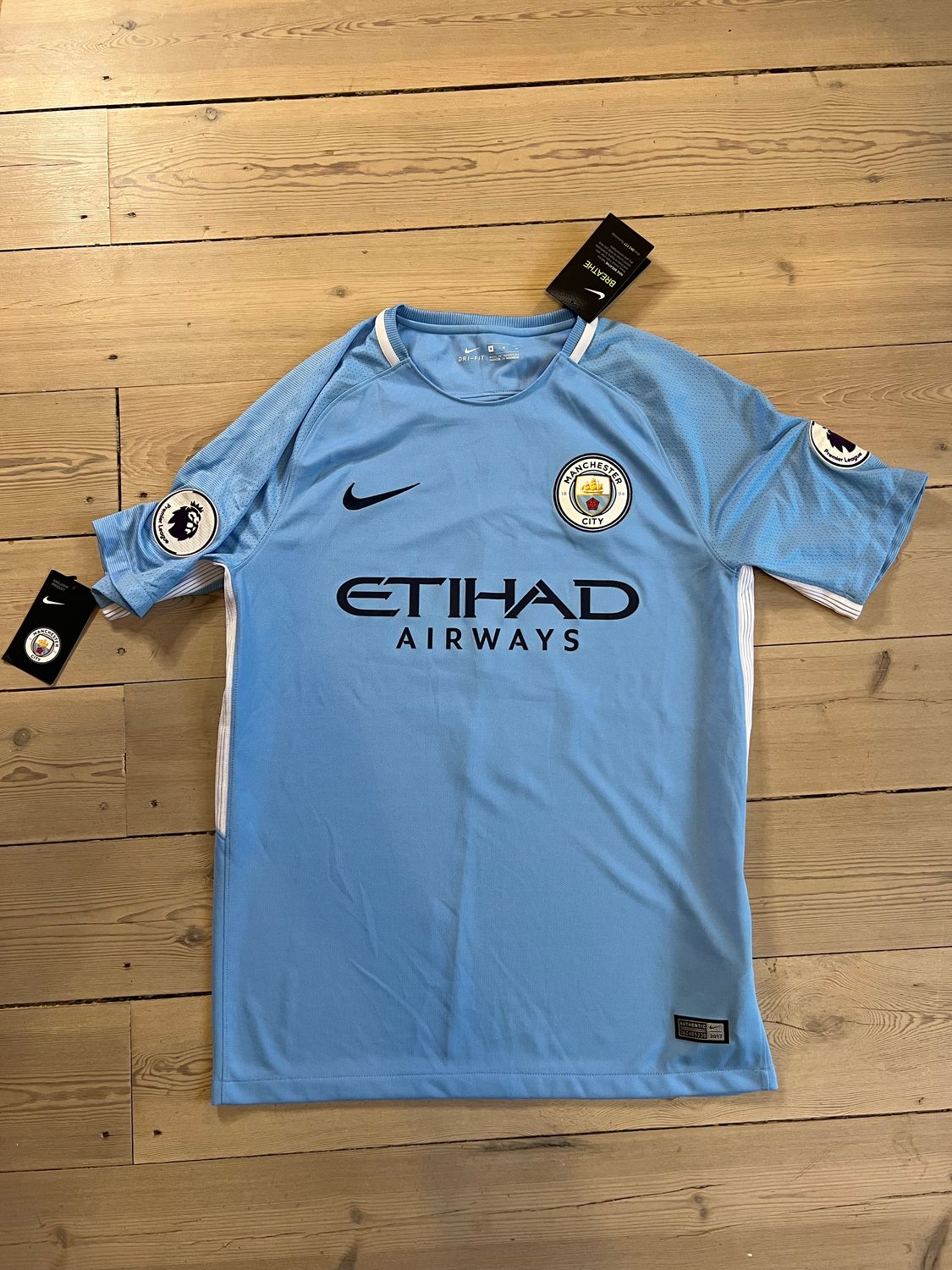İlkay Gündoğan ​Manchester city hjemmebane 2017/18 Medium