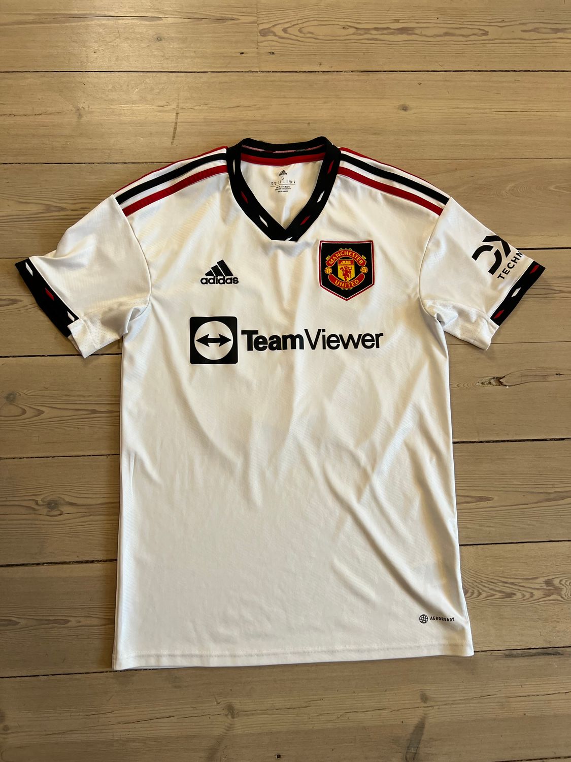 Jadon Sancho ​Manchester united udebane 2022/23 Small