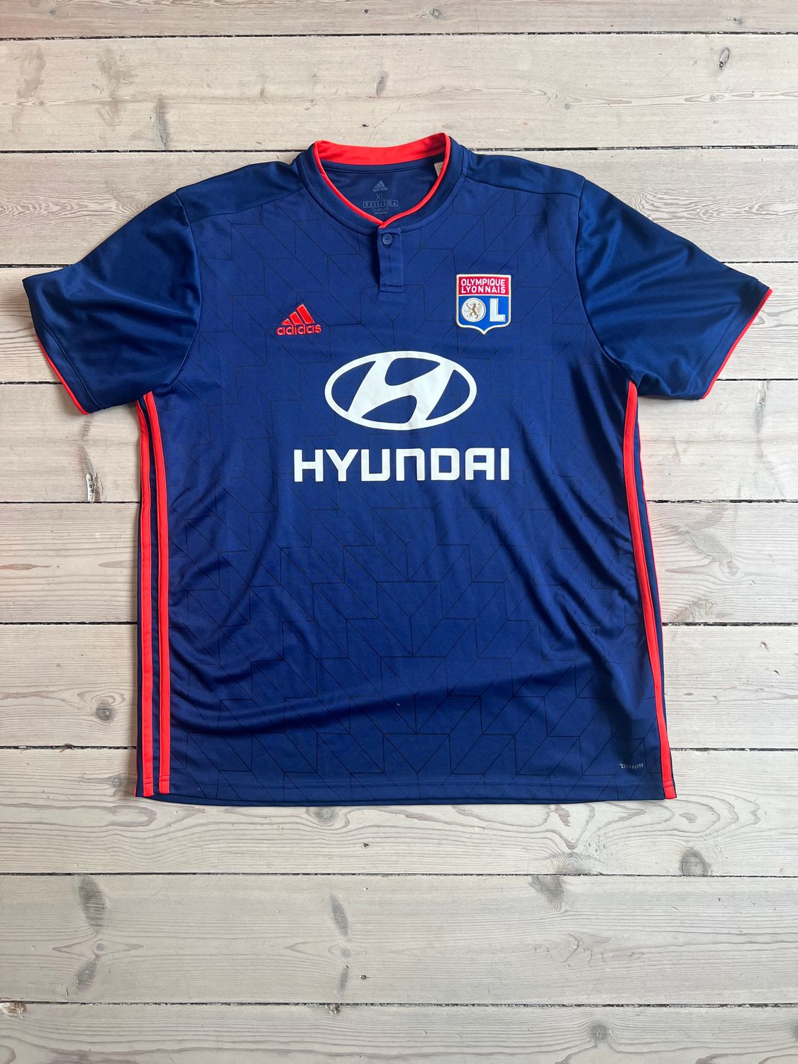 ​Lyon udebane 2018/19 XL