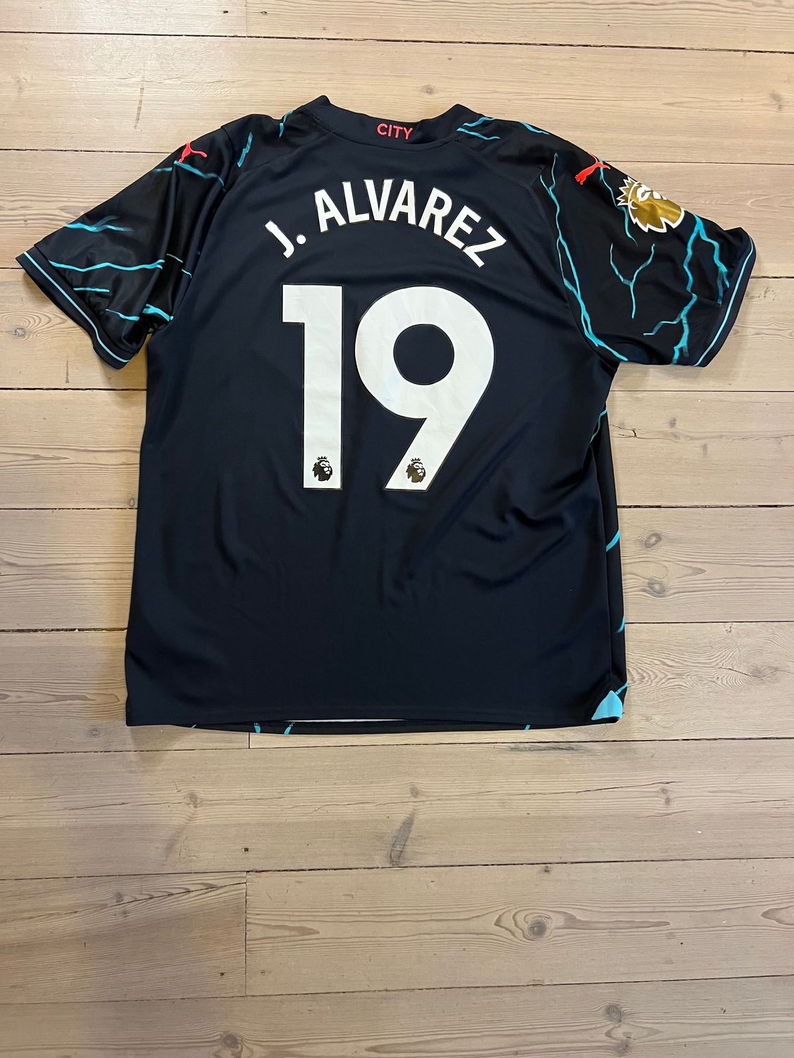 Julián Alvarez - Manchester city 3. Trøje 2023/24 - XL
