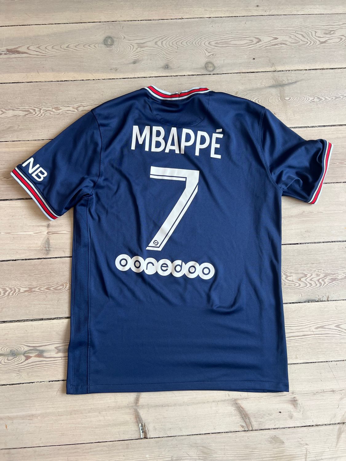 Kylian Mbappé - ​PSG hjemmebane 2021/22 - Medium
