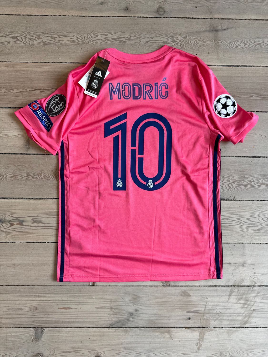 ​Luka Modrić - Real madrid udebane 2020/21 - Medium