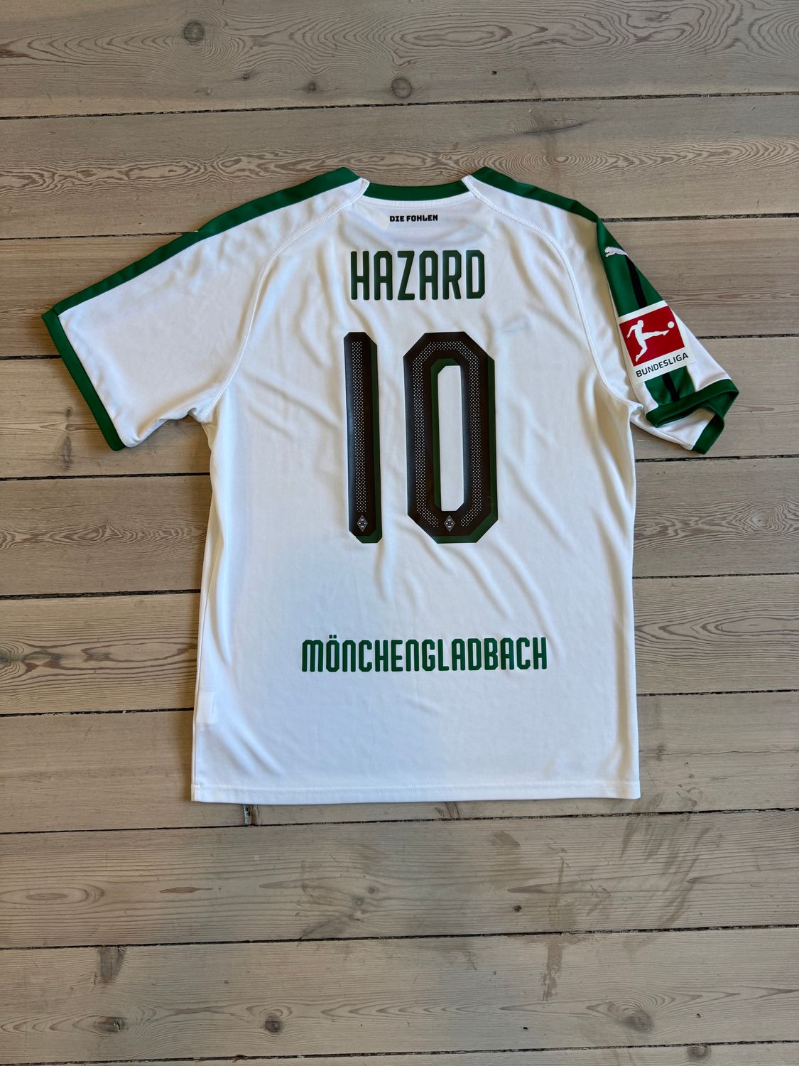 ​Thorgan Hazard - Borussia Mönchengladbach hjemmebane 2018/19 - Large