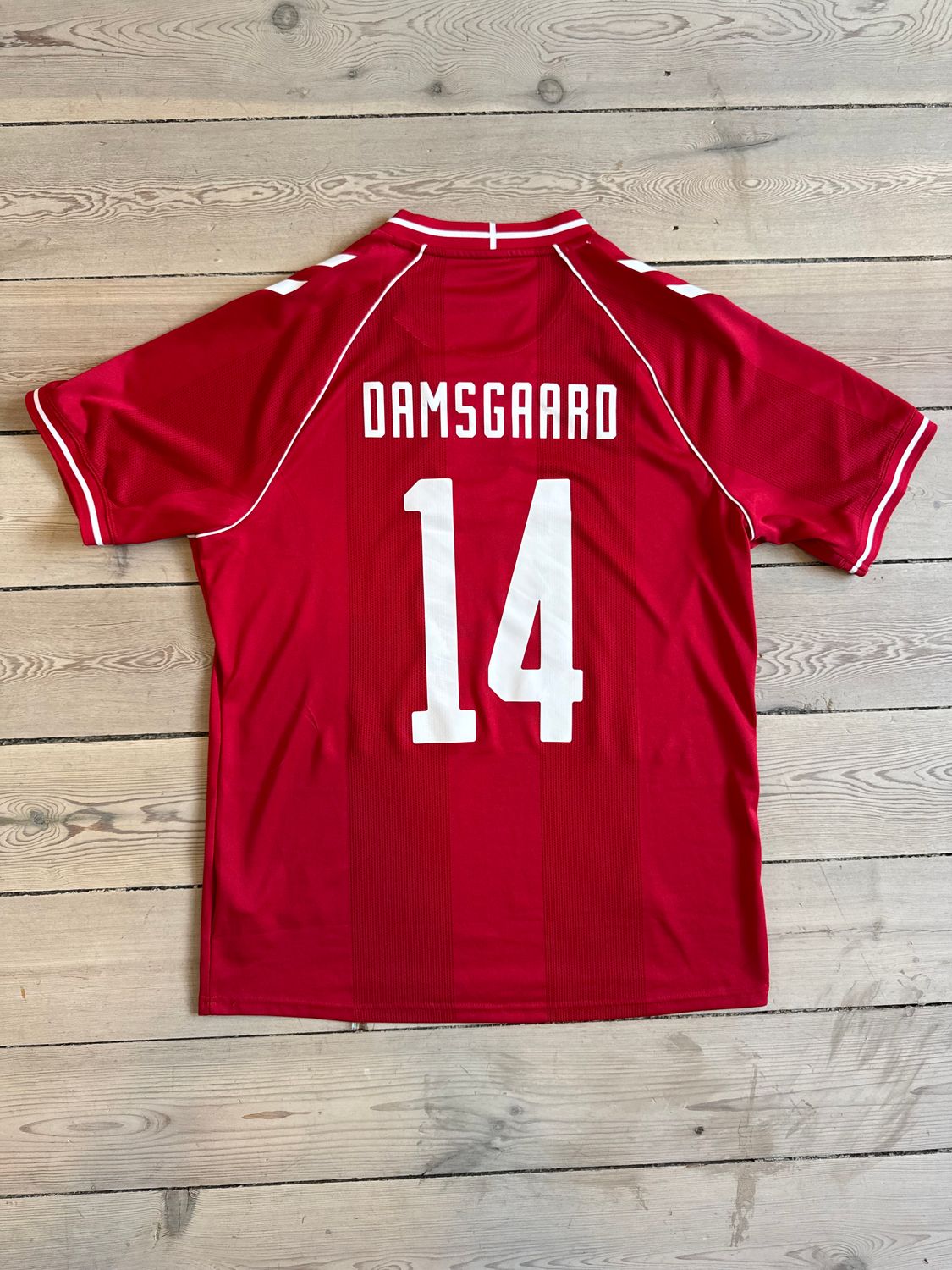 ​Mikkel Damsgaard - Danmark hjemmebane 2026/27 - Large