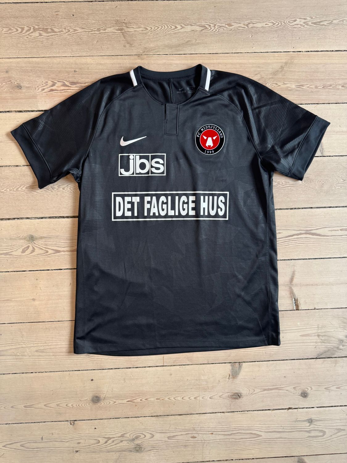 ​FC Midtjylland hjemmebane 2018/19 - XL
