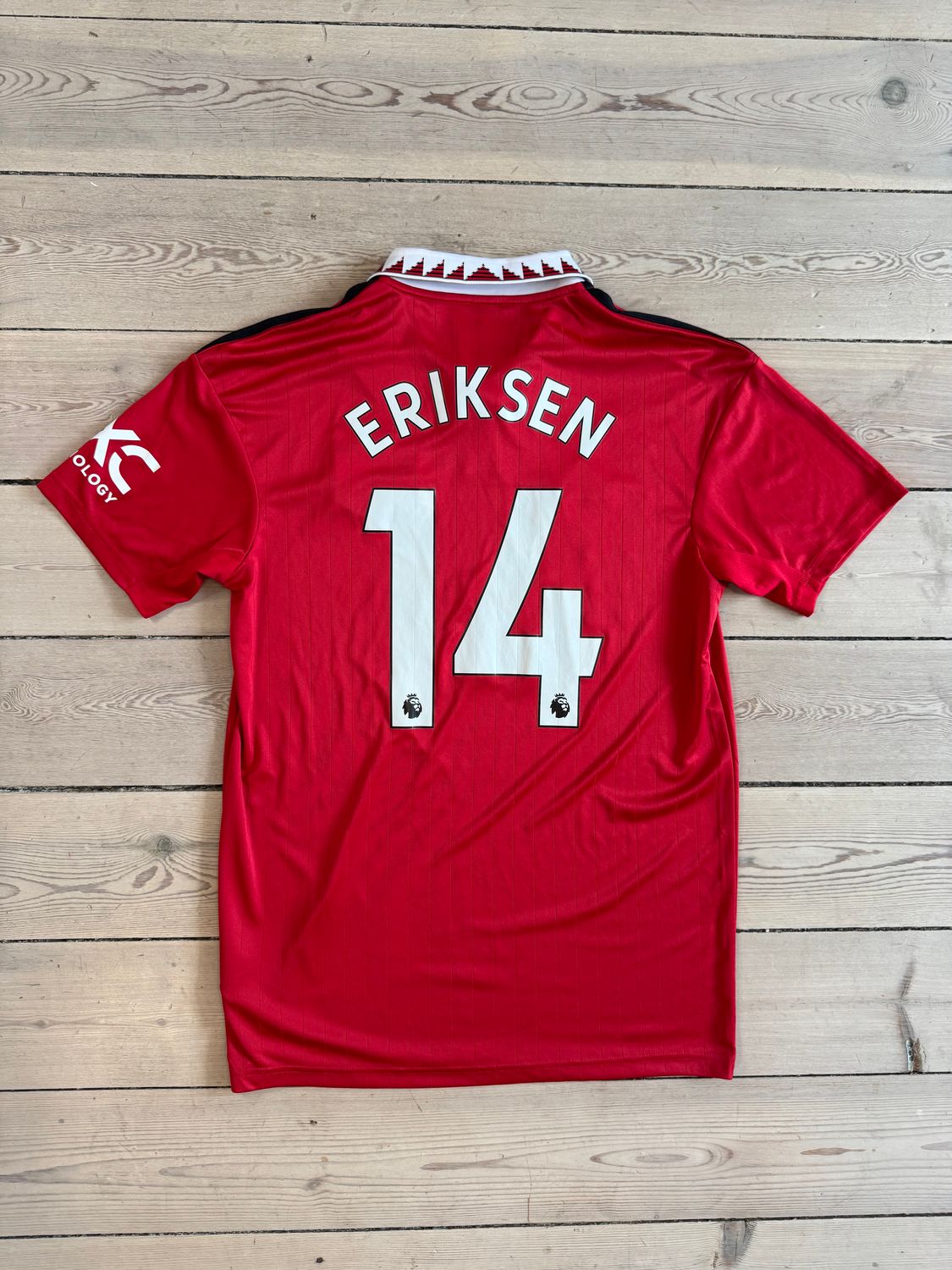 ​Christian Eriksen - Manchester United hjemmebane 2022/23 - Medium