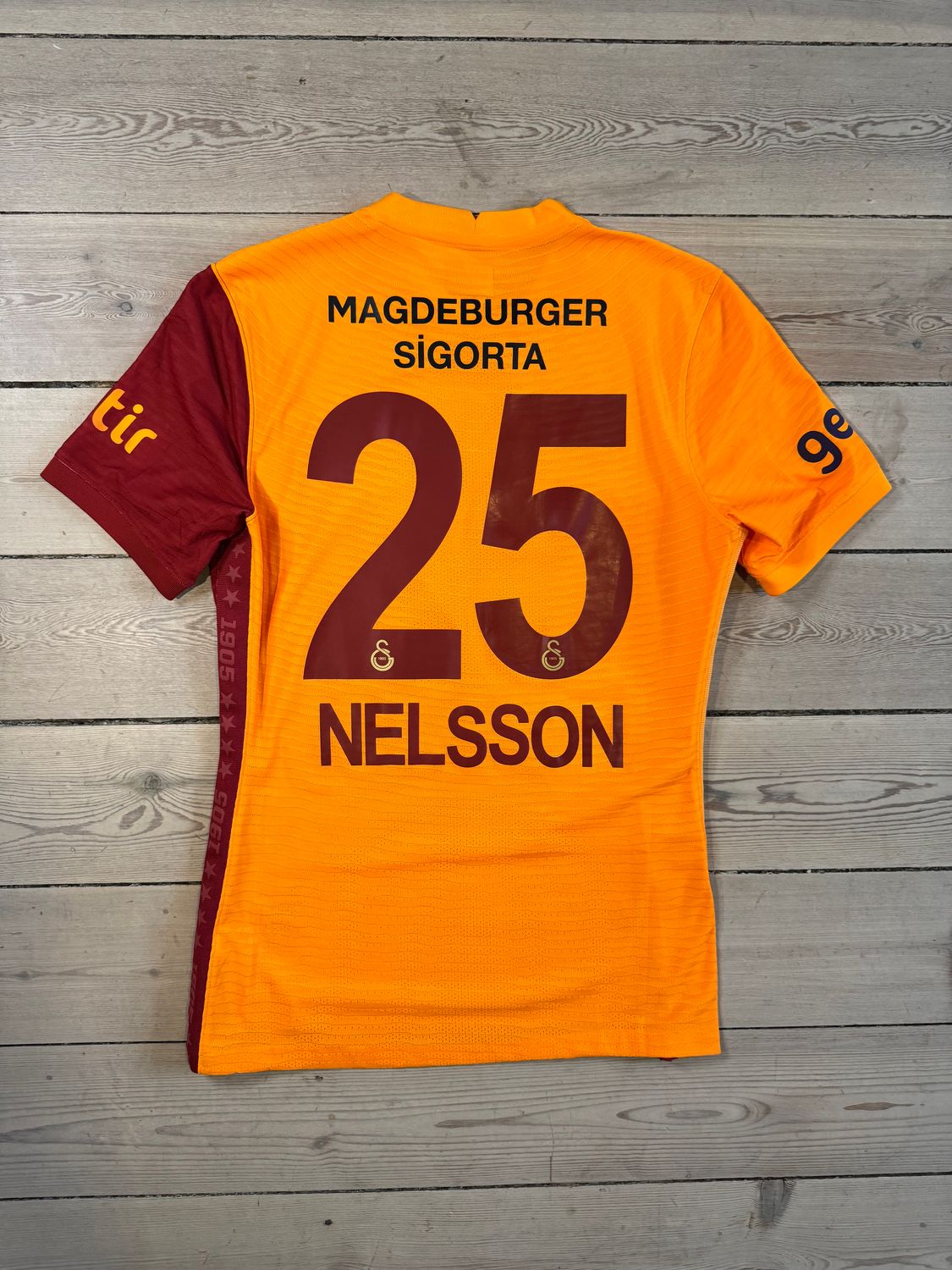 ​Matchworn Victor Nelsson - Galatasaray Hjemmebane 2021/22 - Medium