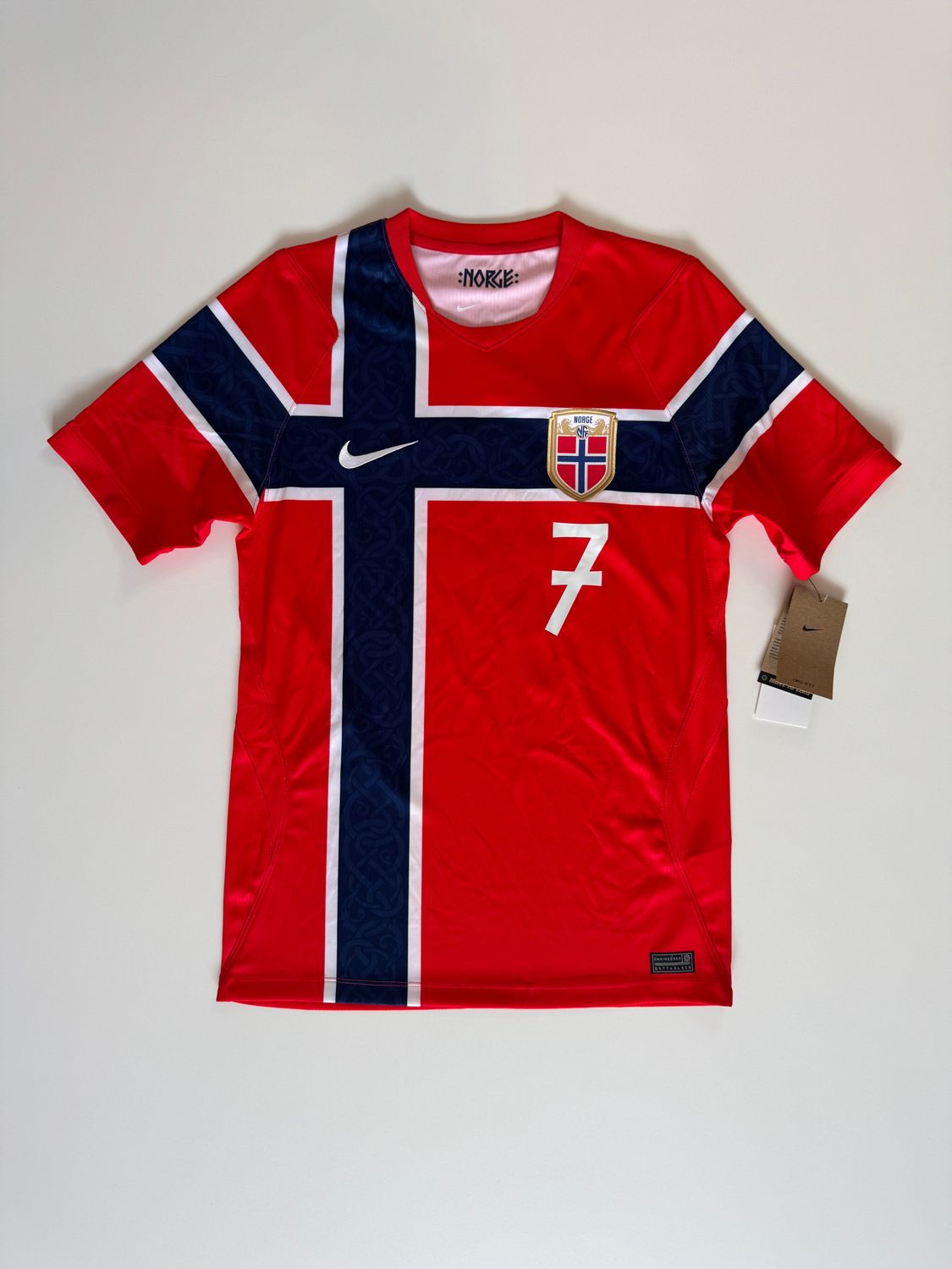 ​Alexander Sørloth - Norge hjemmebane VM 2026 - Small