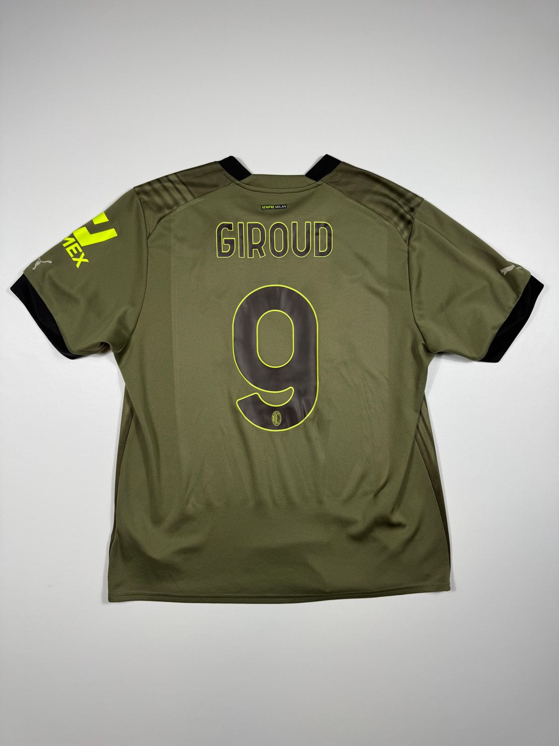 ​Olivier Giroud - AC Milan 3. trøje 2022/23 - XL