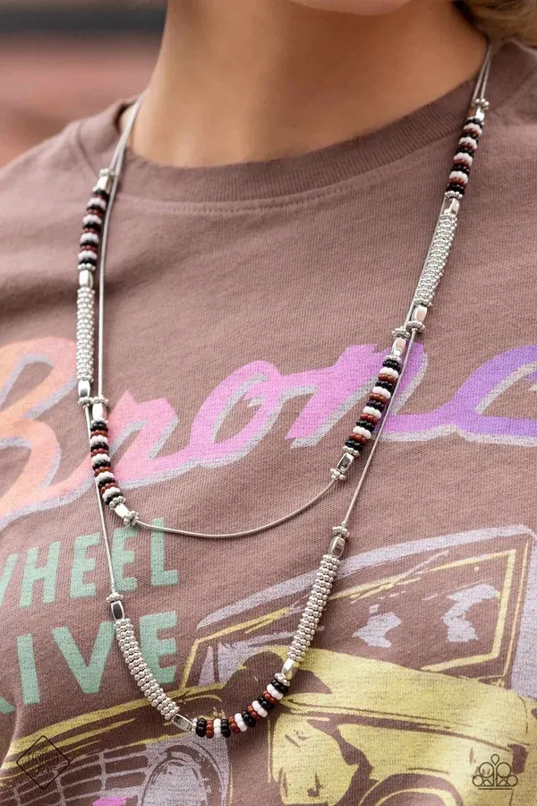 Caviar Chic - multi Necklace