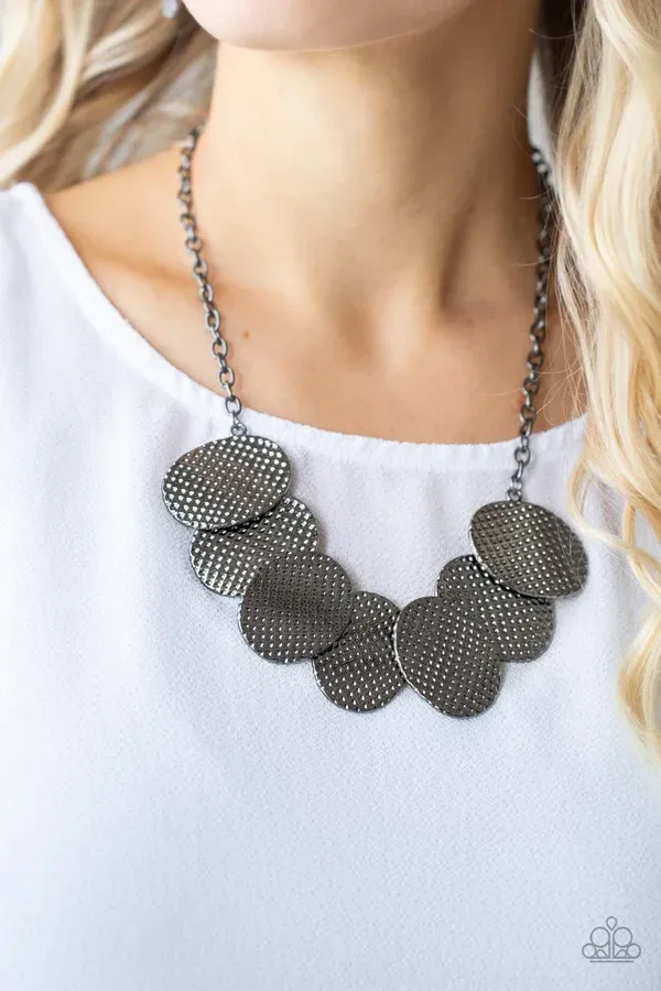 Industrial Wave - Black Necklace