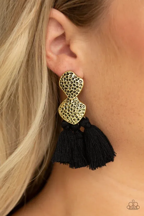 Tenacious Tassel - Black Earring