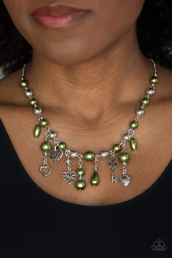 Renaissance Romance - Green Necklace
