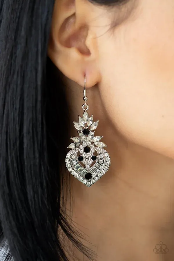 Royal Hustle - Black Earring