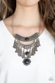 Sahara Royal - Black Necklace