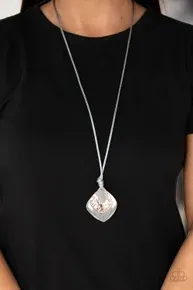 Face The ARTIFACTS - Silver Necklace