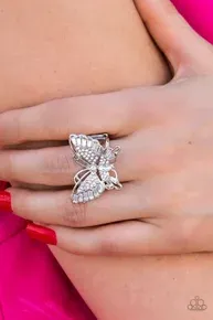 Fearless Flutter -White Rings