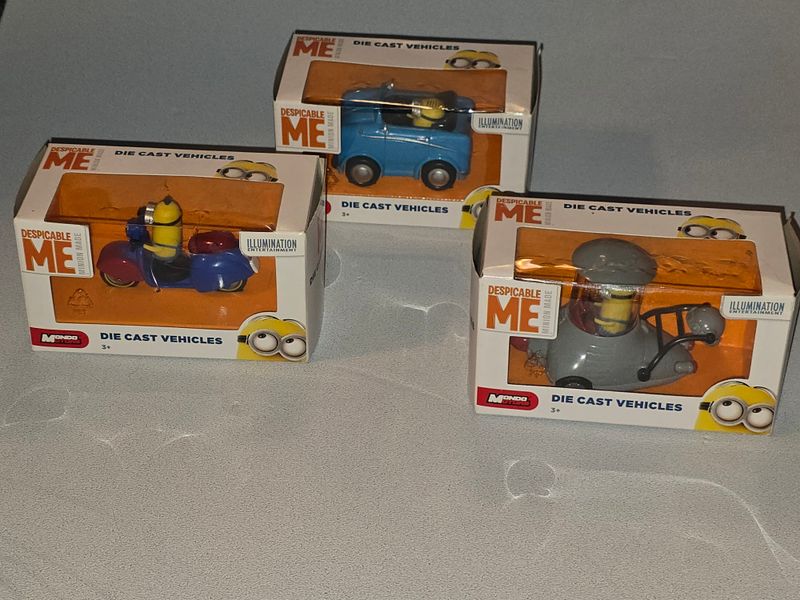 Despicable Me - Mondo Motors Die Cast Vehicle Minions OVP