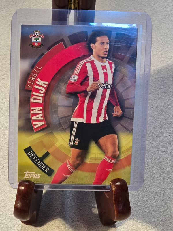 Virgil Van Dijk Topps Premier Club 2015 2016 Rookie Card Base Southampton #92