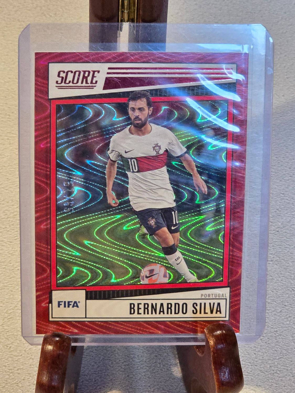 Bernardo Silva Panini Score Fifa Soccer 2022-2023 Red Parallel nummeriert /65 #135