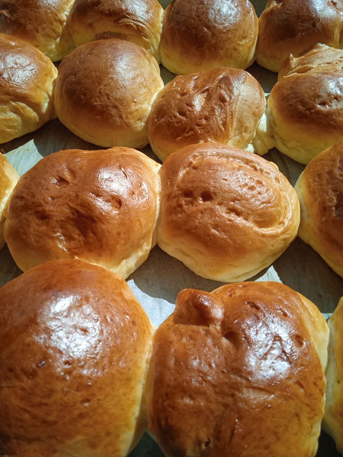 Zachte &#39;koeke&#39;broodjes, per 15 stuks