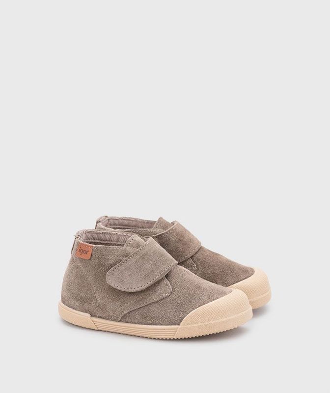 IGOR BOTA TUI color TOPO